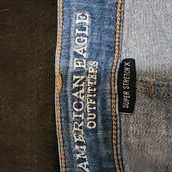 American Eagle Distressed Mini Buttonfly Skirt size 20 - Picture 3 of 9